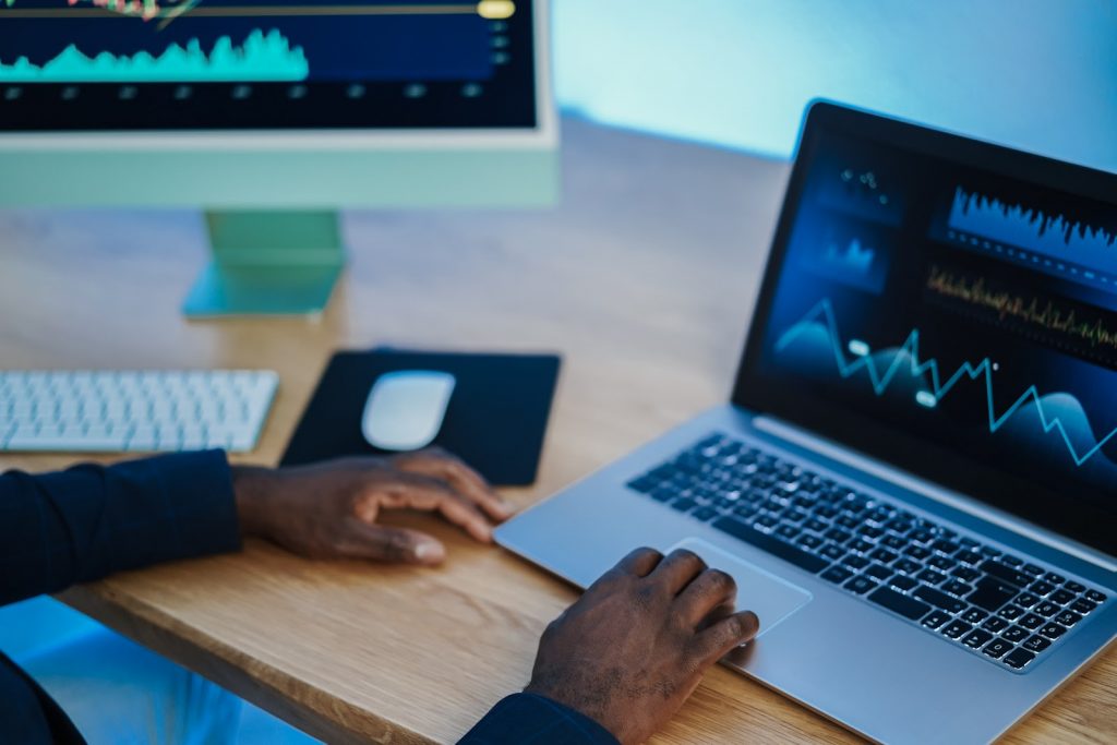 How to navigate stock market fluctuations